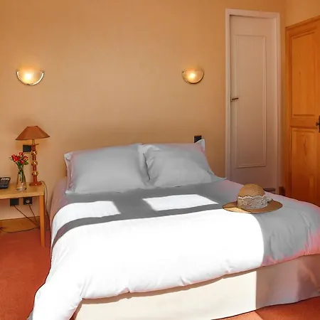 Otel L'oustal Del Barry 3*