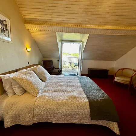 L'oustal Del Barry Otel