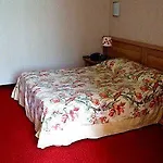 Hotel L'oustal Del Barry
