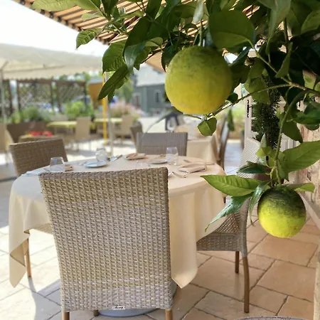 Hotel L'oustal Del Barry 3*